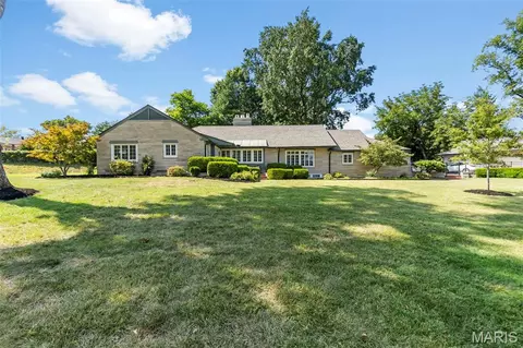 2416 Terrie Hill Rd, Cape Girardeau, MO 63701