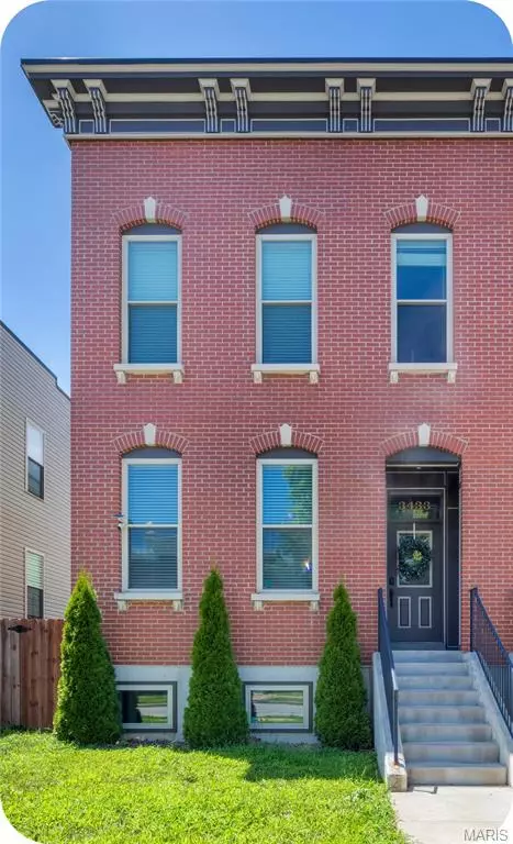3433 Texas Ave, Saint Louis, MO 63118