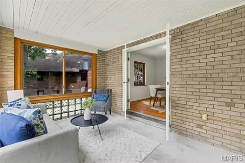 21 Willmore Rd, Saint Louis, MO 63109 photo 14