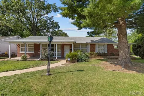 4116 Koeln Ave, Saint Louis, MO 63116