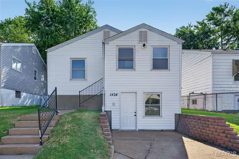 1424 Holden Ave, Saint Louis, MO 63125