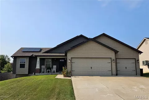 630 Glen Eagle Dr, Troy, MO 63379