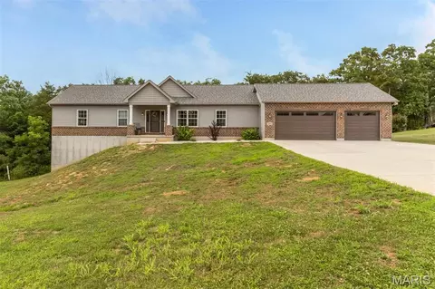 104 Red Clover Ct, Cedar Hill, MO 63016