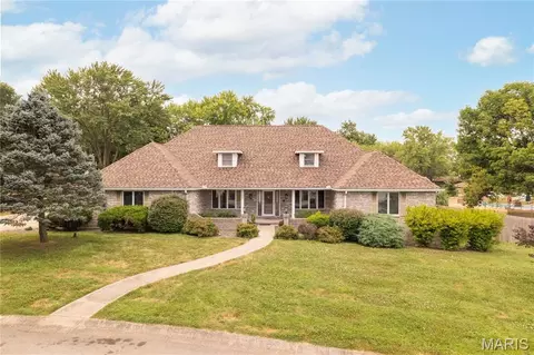 1205 Pamela Dr, California, MO 65018