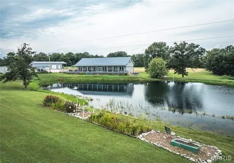 14395 Hwy F, Canton, MO 63435