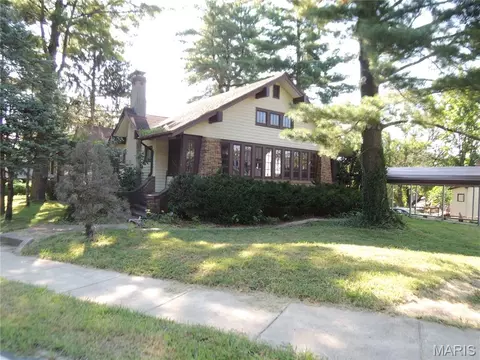 500 E Beaumont Ave, Greenville, IL 62246