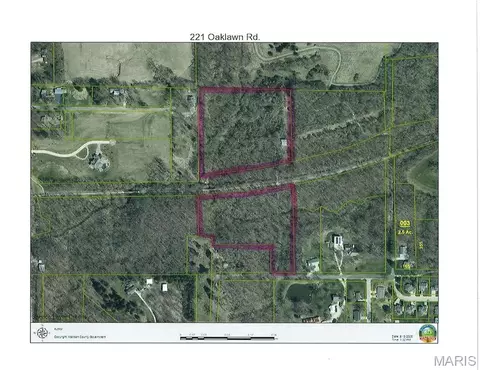 221 Oaklawn Rd, Glen Carbon, IL 62034