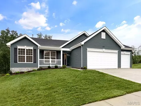 572 Evening Primrose Dr, Wentzville, MO 63385