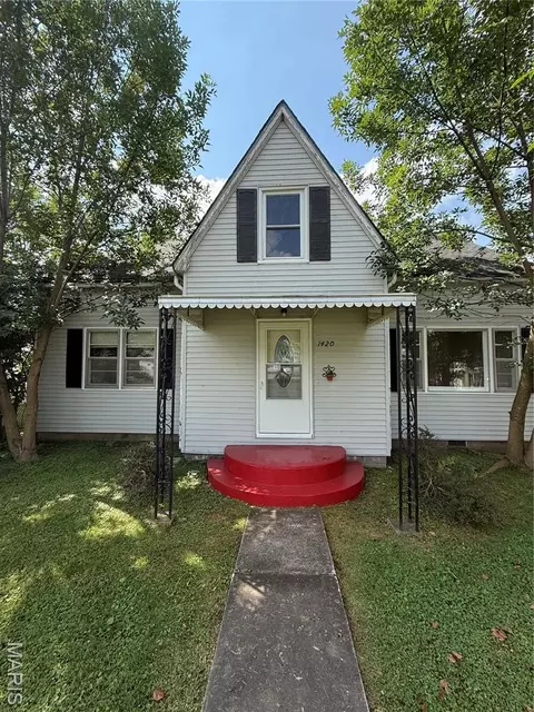 1420 W Centennial Ave, Bowling Green, MO 63334
