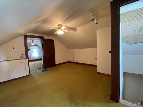 Bedroom - 217 W 6th St, Hermann, MO 65041 photo 3 of 6