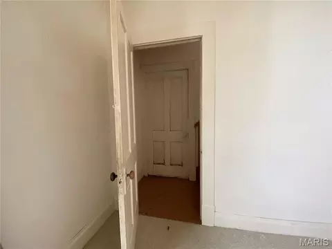 Entry Way - 217 W 6th St, Hermann, MO 65041 photo 5 of 8