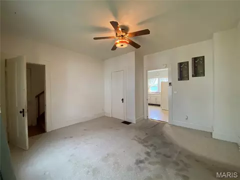 Bedroom - 217 W 6th St, Hermann, MO 65041 photo 2 of 6