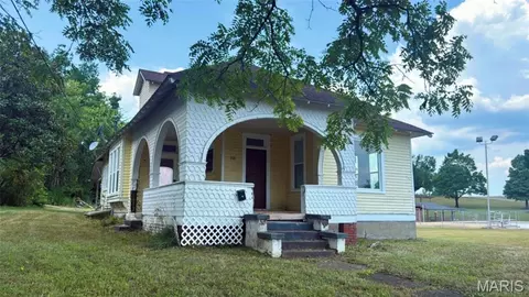 600 S Main St, Fredericktown, MO 63645