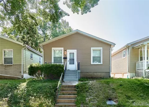 4454 S Spring Ave, Saint Louis, MO 63116