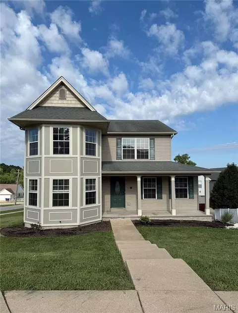 1 Somerfield Dr, Union, MO 63084