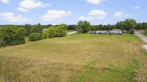 lot Apt 1b Wies Industrial Dr, Lake Saint Louis, MO 63367