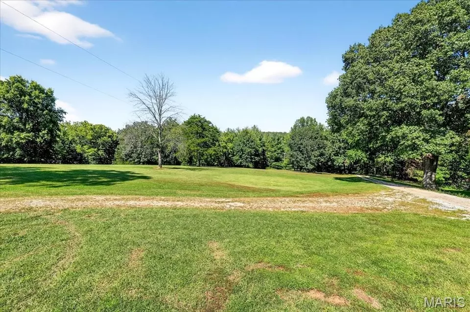 Exterior - 4636 Gravois Rd, House Springs, MO 63051 photo 12 of 14