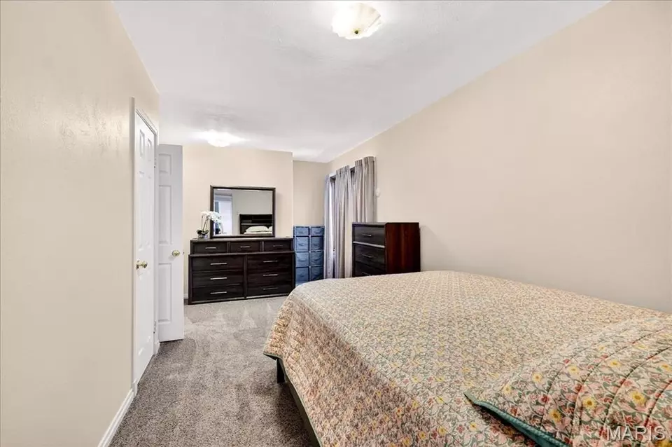 Bedroom - 4636 Gravois Rd, House Springs, MO 63051 photo 5 of 8