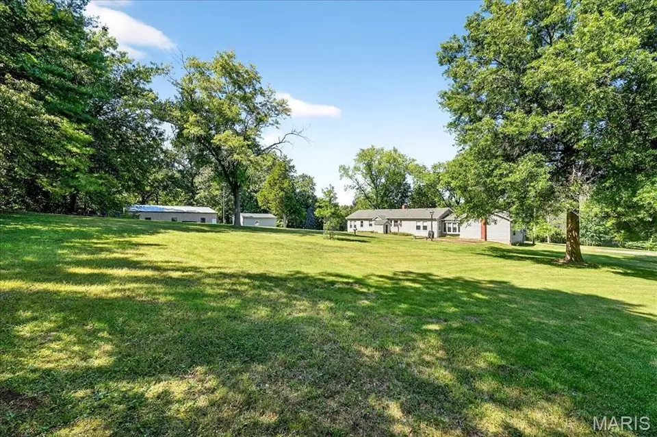 Exterior - 4636 Gravois Rd, House Springs, MO 63051 photo 10 of 14