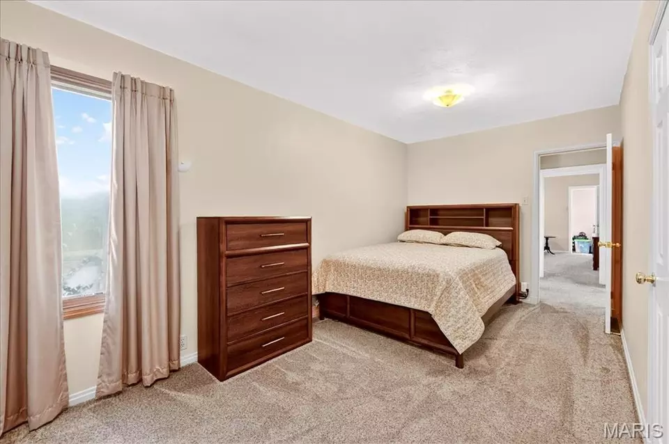 Bedroom - 4636 Gravois Rd, House Springs, MO 63051 photo 6 of 8