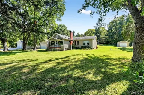 Exterior - 4636 Gravois Rd, House Springs, MO 63051 photo 1 of 14