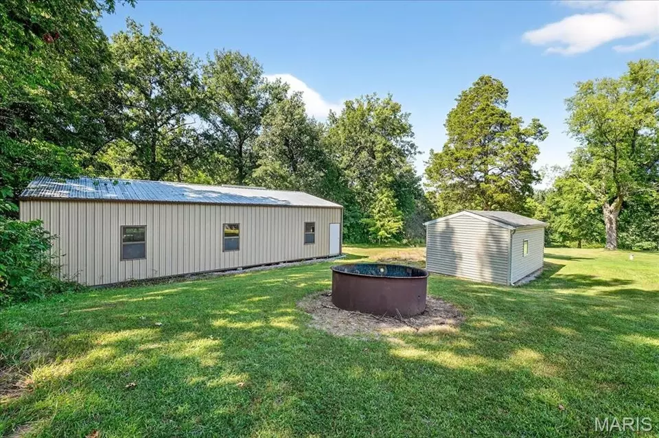 Exterior - 4636 Gravois Rd, House Springs, MO 63051 photo 8 of 14