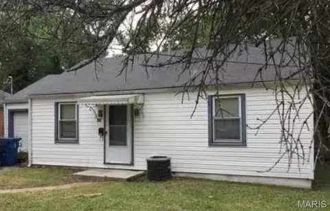 433 Jean Ave, Saint Louis, MO 63135