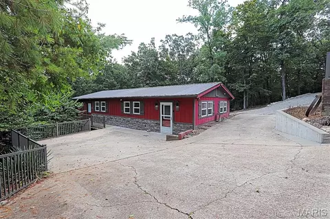 13262 Kitt Park Dr, Sainte Genevieve, MO 63670