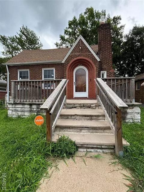 5640 Hiller, Saint Louis, MO 63136