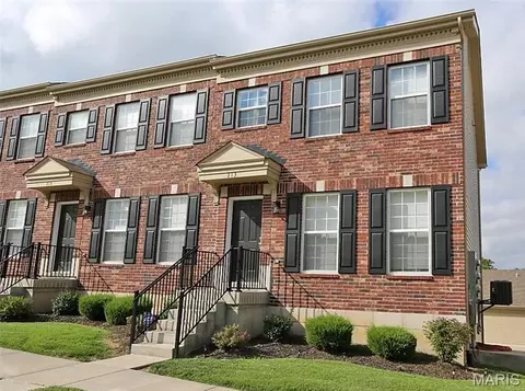213 Candice Way, Saint Peters, MO 63376