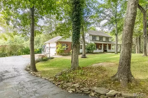 64 Fairview Ln, Pacific, MO 63069 photo 1