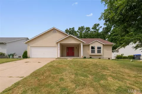613 River Moss Dr, Saint Peters, MO 63376