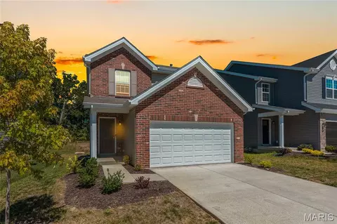 155 Day Lily Ln, Wentzville, MO 63385