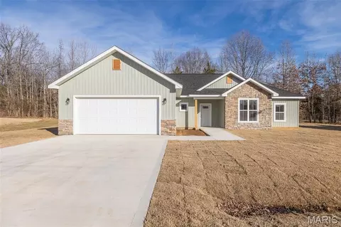265 Berkshire Dr, Poplar Bluff, MO 63901