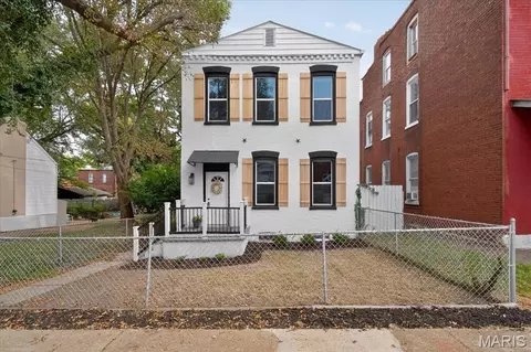 3236 Texas Ave, Saint Louis, MO 63118