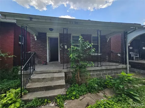 4920 San Francisco Ave, Saint Louis, MO 63115