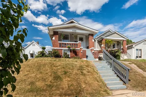 5329 Pattison Ave, Saint Louis, MO 63110