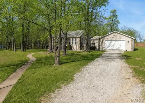 4707 Private Road 5127, Willow Springs, MO 65793