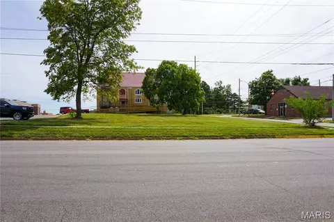 303 E 7th St, Rolla, MO 65401 photo 3