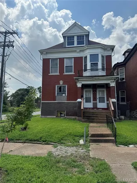 2902 Sullivan Ave, Saint Louis, MO 63107