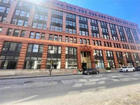 1520 Washington Ave #R627, Saint Louis, MO 63103