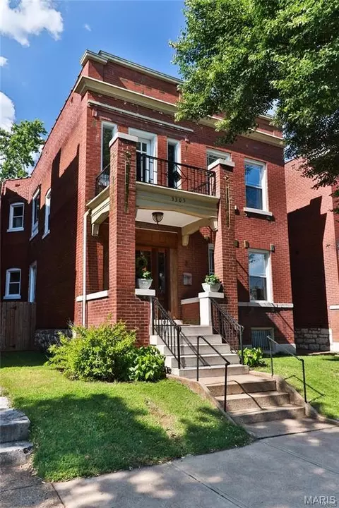3305 Pestalozzi St, Saint Louis, MO 63118