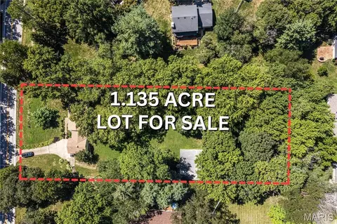 801 Reinke Rd, Ellisville, MO 63021