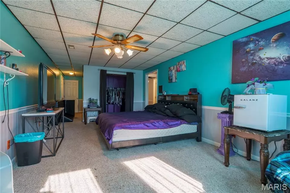 Bedroom - 136 Donna Dr, Hartford, IL 62048 photo 6 of 8