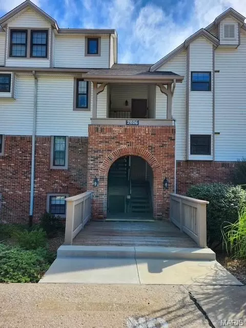 2806 Par Valley Ct #A, Saint Louis, MO 63129