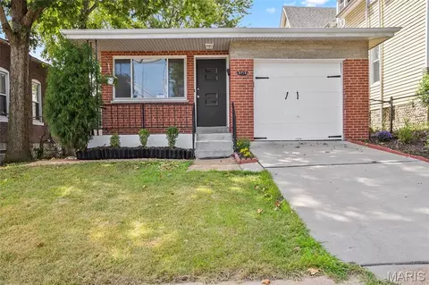3714 French Ave, Saint Louis, MO 63116