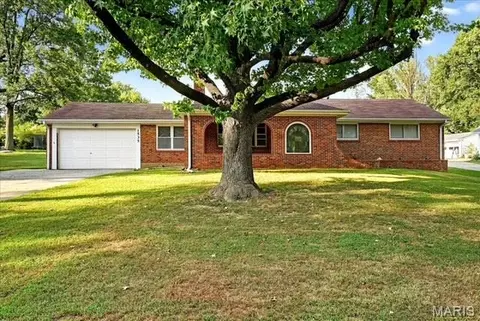 1535 Twillman Ave, Saint Louis, MO 63138