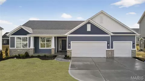 143 Royal Troon Dr, Dardenne Prairie, MO 63368