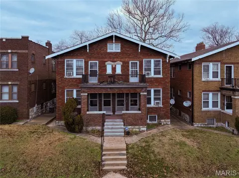 4939 Eichelberger St, Saint Louis, MO 63109