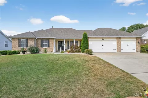 5 Summer Pointe Ct, O'fallon, MO 63366